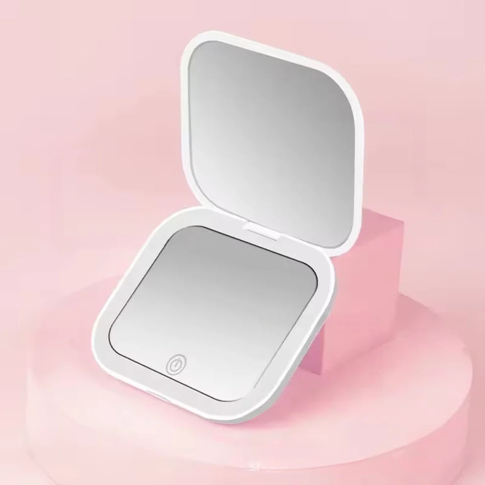 Adheza – LED Mirror and Magnifying Lamp